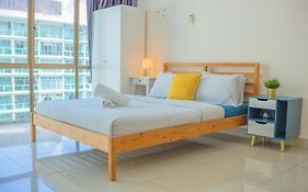 Mount Austin Ikea, Aeon 10Mins -Pool View- C115